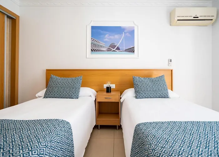 Hostal Rr Feria By Beleret