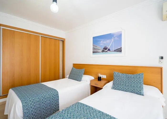 Hostal Rr Feria By Beleret